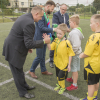 wręczanie pucharów dzieciom