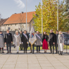 sztandar gminy i asysta przy dekorowaniu