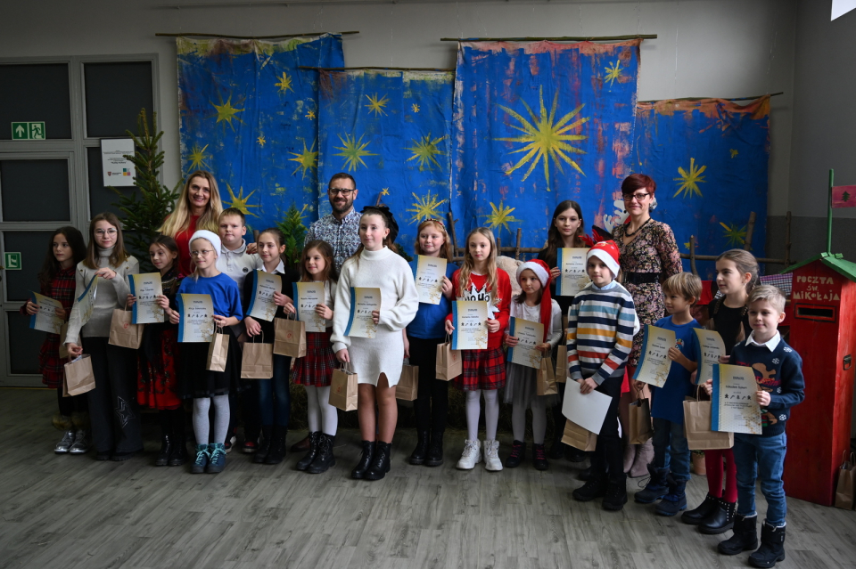 grupowe zdjęcie uczestników