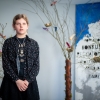 dziewczyna recytuje wiersz