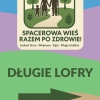 tabliczka z oznakowaniem trasy - na grafice rodzina spacerująca w lesie