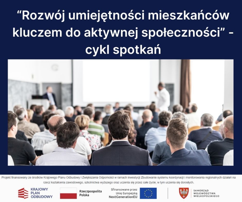 na zdjęciu ludzie siedzący na sali