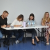 3. Jury konkursu siedzi za stołem