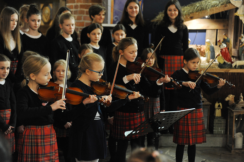 Kolędowanie Chórów Canzona