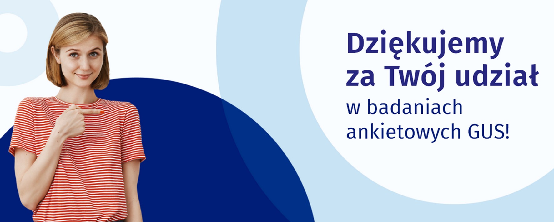 [obraz] kobieta wskazuje palcem na napis