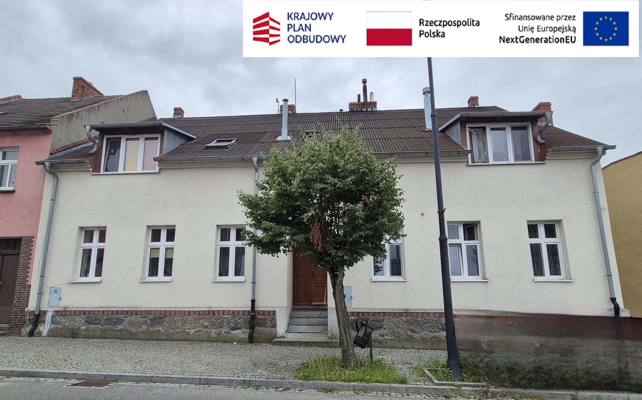 [obraz] Termomodernizacja budynku komunalnego mieszkalnego przy ulicy Kochanowskiego 9