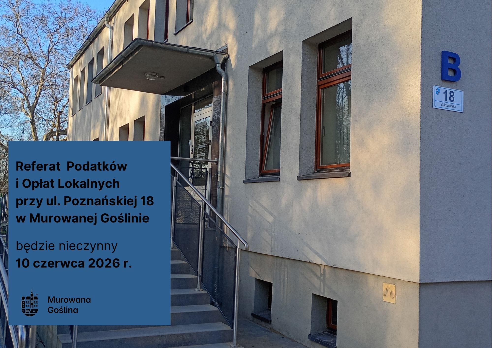 [obraz] budynek urzędu, wejście